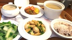 -金芙美月子中心(财富别墅店)