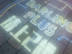 -Darling Queen·Mini·Live·House
