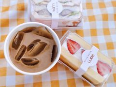 -Cafe on warm(丹霞店)