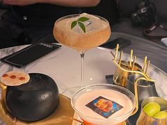 -OZONE 顶楼酒吧(香港丽思卡尔顿酒店)