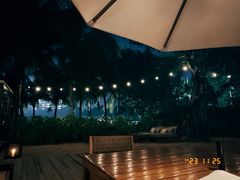 -三亚艾迪逊酒店·海滩烧烤 BARBACOA·现场乐队·浪漫晚餐·烧烤海鲜