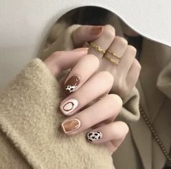 -悦指间美甲美睫