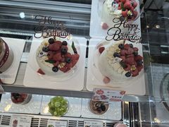 -花花卷卷·鲜食蛋糕(静安久光百货店)
