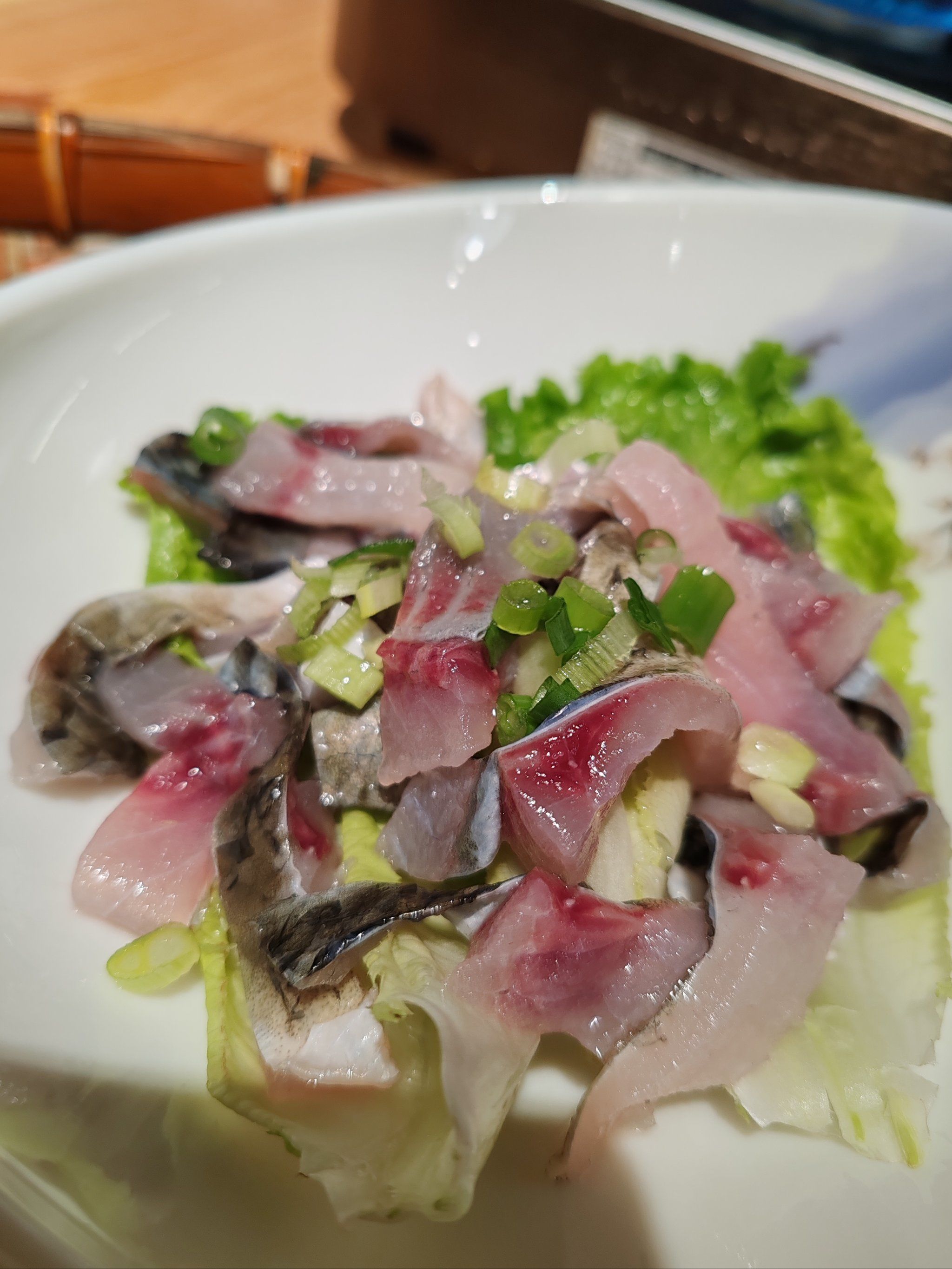 手切鱼刺身,鲜嫩无比