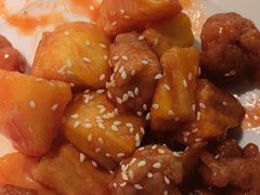 -小鱼小牛·鱼牛干锅·脆鱼火锅(世欧广场店)