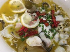 酸菜鱼-胡子大厨·超级小炒肉(晶耀前滩店)
