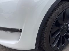 -畅通航行汽车钣金喷漆 无痕修复·局部喷漆