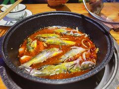 -小小河边鱼(天润城店)