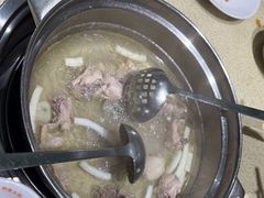 -煲大王猪肚鸡·椰子鸡火锅(红谷滩万达店)