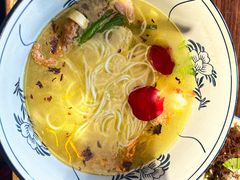 -芸南道·过桥米线(昆明老街旗舰店)