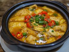 过桥豆腐-河畔春天时尚餐厅