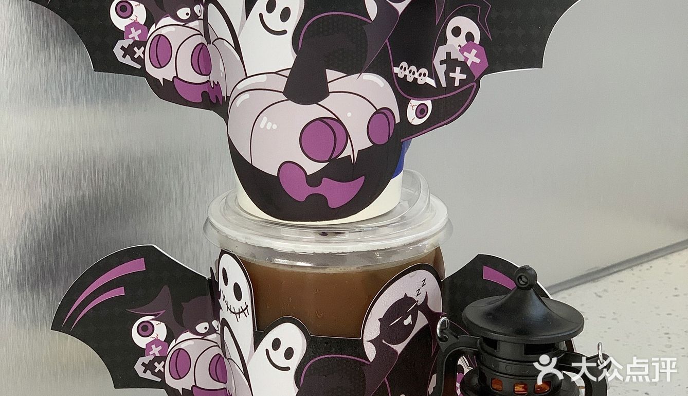 爵渴咖啡大动作！万圣新品“南得捣蛋”它来咯🎃 