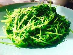 鸡油豆苗-羲和雅苑•北京烤鸭(平安国际金融中心店)