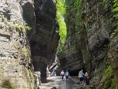 -野三坡百里峡景区
