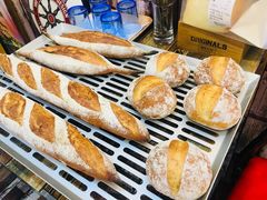 传统法棍-啊噗吐呦现场烘焙(麦凯乐店)