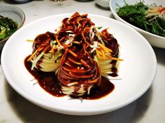 -初蓉丨遇见新川菜(亲贤街荣耀店)