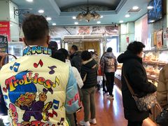 等位区-新侨三宝乐面包店(崇文门店)