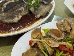 -岛中岛·海鲜大排档·万宁老字号(东澳店)