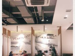 大堂-小牛叔鲜切牛肉·火锅·烤肉自助(公济桥路店)
