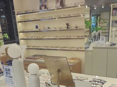 -视野联行眼镜·蔡司·尼康·豪雅·依视路(青浦宝龙店)