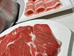 甄选鲜切牛肉-麻辣因子滩羊火锅(世和广场店)