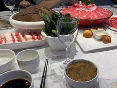 -德天肥牛海鲜火锅(城西银泰店)
