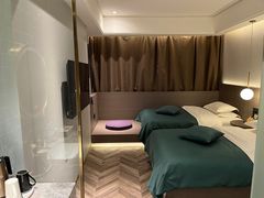 -艾豪森酒店(西安大雁塔大唐不夜城店)