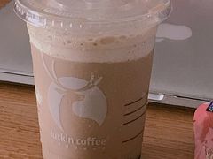 陨石拿铁瑞纳冰-瑞幸咖啡(无锡工艺职业技术学院店)