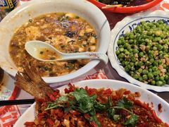 -老闵田螺馆·南昌市井菜·特色小吃(总店)