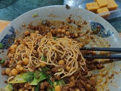 -丁丁猫重庆小面(徐州路店)