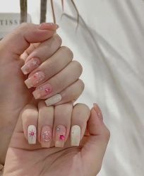 -兔猫ToMoreNails美甲美睫