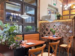 -树下时尚餐厅(翠园街店)