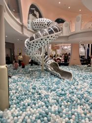 -奈尔宝家庭中心·亲子餐厅(鄞州万达店)