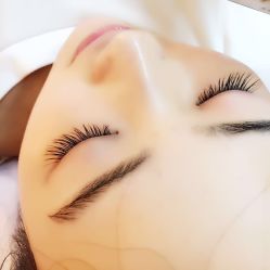 -Miss·A日式美甲美睫