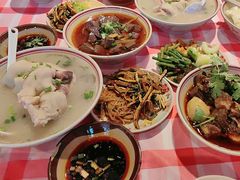 -老方桌烂蹄花川菜馆(九龙坡店)