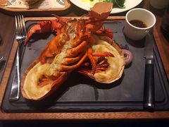碳烤整只龙虾-恰餐厅及酒吧 CHAR Bar & Grill (北京丽都皇冠假日店)