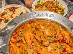-胖哥俩肉蟹煲(长沙高铁吾悦广场店)