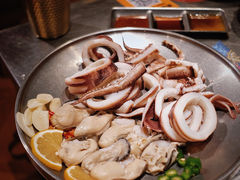 生蚝鱿鱼-济扶岛韩国海鲜汤제부도 해물탕(望京店)