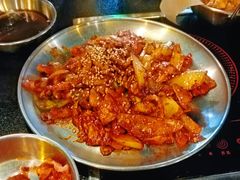 辣白菜五花肉-包装马车·韩国料理·포장마차