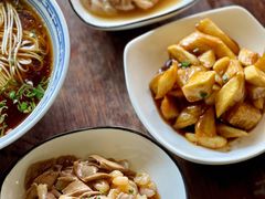 油焖茭白-同得兴 Since·1995 传统苏式面馆(嘉馀坊店)