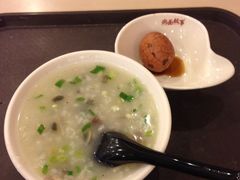 皮蛋瘦肉粥-南粥北面(东大桥店)