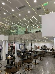 -UnHair Salon
