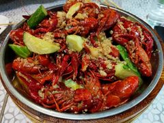 蒜泥龙虾-云晓光头烧烤吧(新大陆广场店)