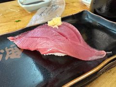 -元祖ぶっち切り寿司 魚心(三宫店)