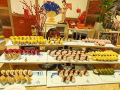 -大中华希尔顿酒店-念自助餐·嗨啤·小龙虾
