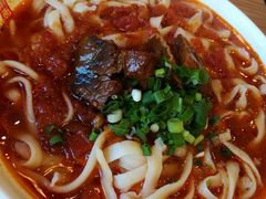 -顺溜·手工刀削面·黑金店(铜锣湾店)