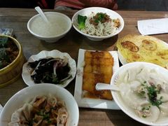 -蓉李记成都名小吃(二七万达店)