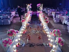 -爱主题婚礼策划  婚车租赁