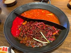 -萍姐火锅·公路夜市(武汉首店)