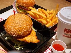 黄金鸡排三明治-The Habit Burger Grill 哈比特汉堡(复兴soho店)